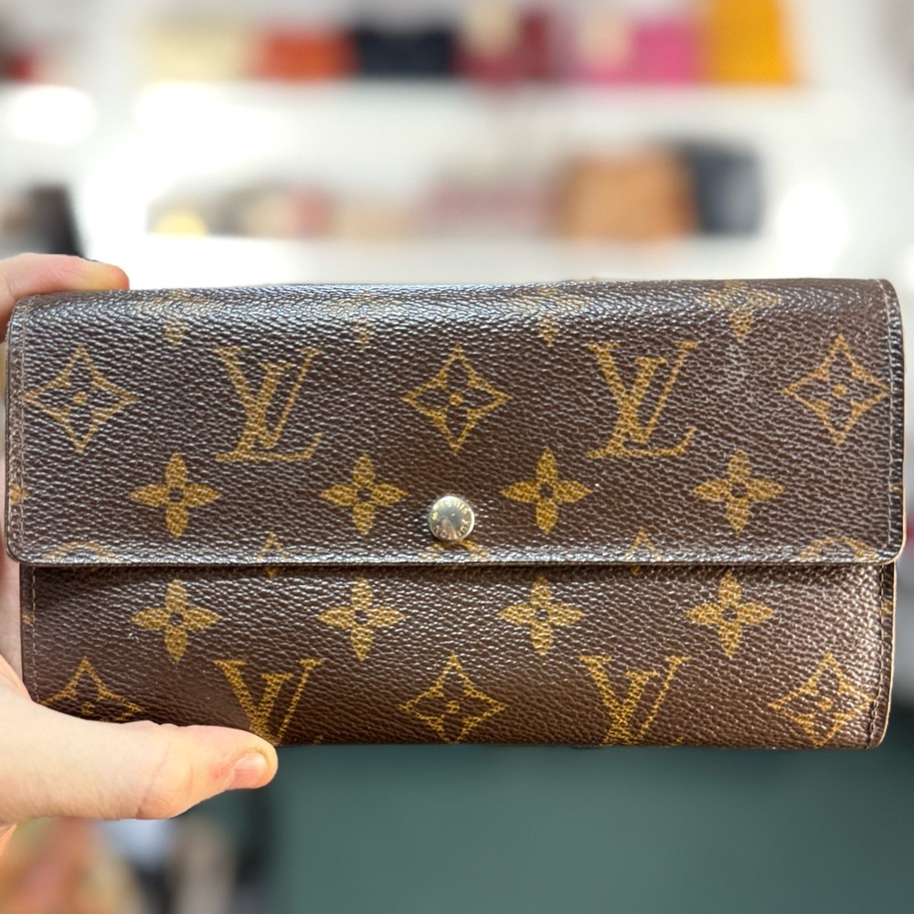 LV MONOGRAM WALLET